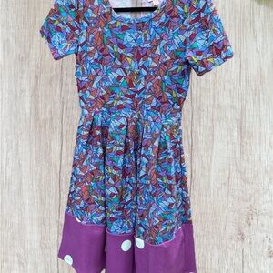 Geometric and polka dot Lularoe Amelia